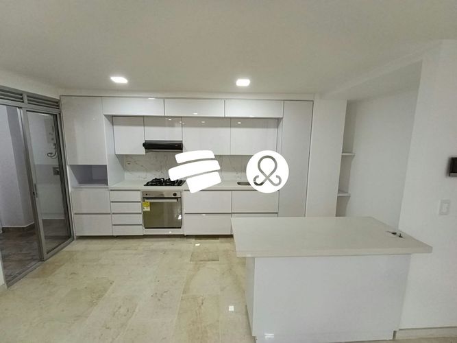 Apartamento de 3 alcobas en venta en Belén, Medellín, 117 m² · foto 5 de 22