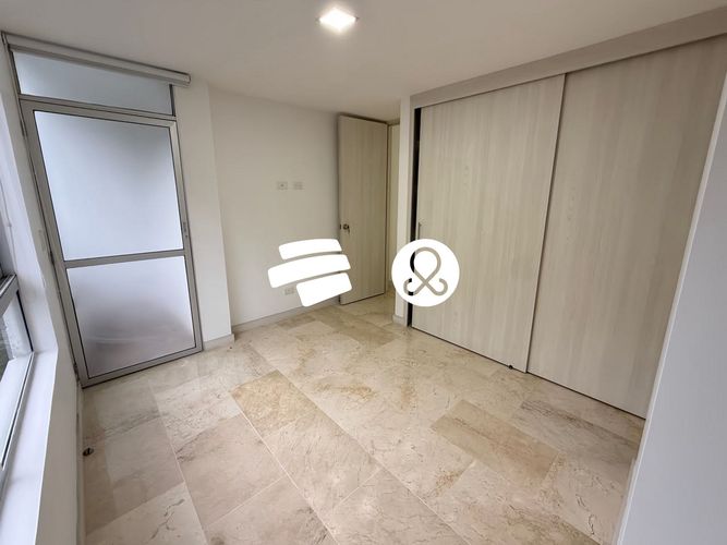 Apartamento de 3 alcobas en venta en Belén, Medellín, 117 m² · foto 17 de 22