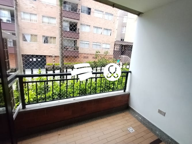 Apartamento de 3 alcobas en venta en La Maria, Copacabana, 75 m² · foto 7 de 17
