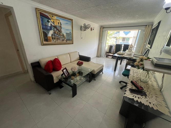 Apartamento de 3 alcobas en venta en Conjunto Residencial Los Ejecutivos, Cartagena, 82 m² · foto 7 de 21