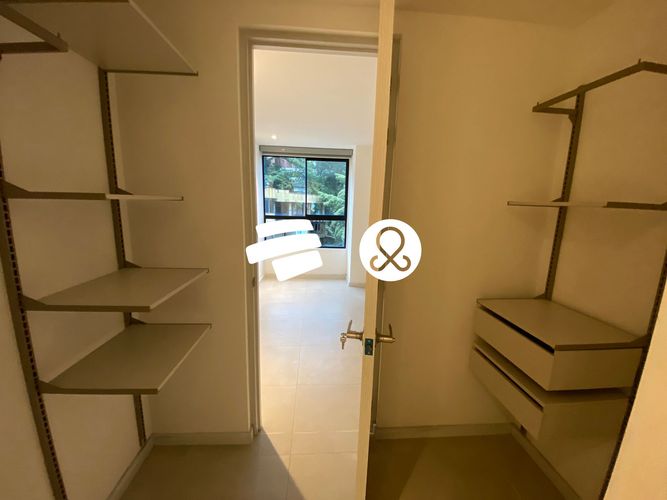Apartamento de 2 alcobas en venta en Castropol, Medellín, 76 m² · foto 8 de 23