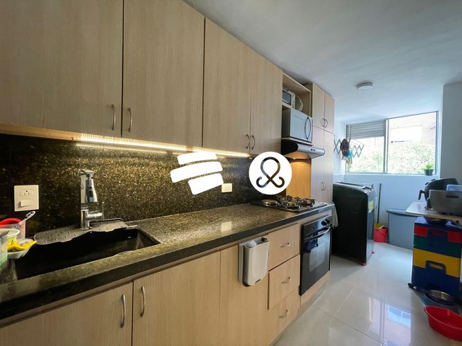 Apartamento en venta en Los Angeles, Medellín · foto 6 de 18
