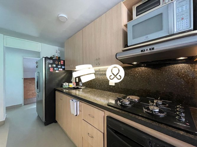 Apartamento en venta en Los Angeles, Medellín · foto 8 de 18