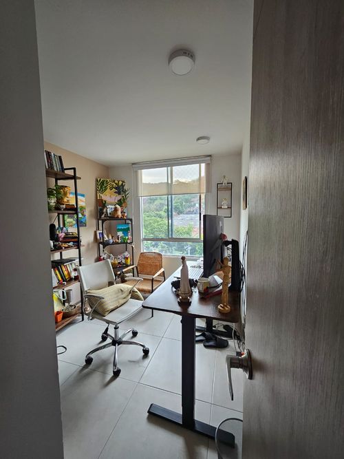 Apartamento de 2 alcobas en venta en El Bosque, Cali, 87 m² · foto 4 de 20