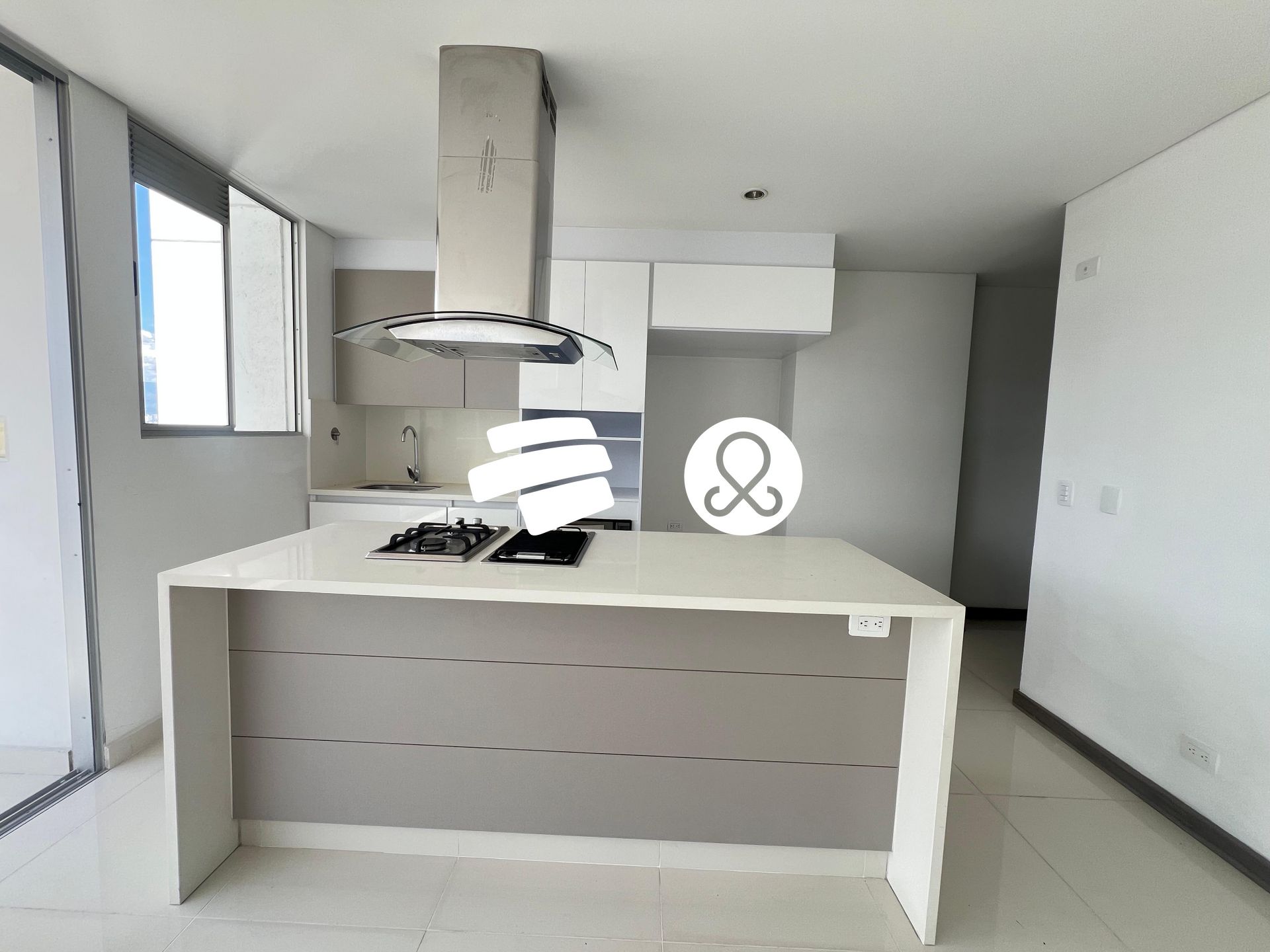 Apartamento en venta en Suramerica, Itagüí · foto 2 de 21