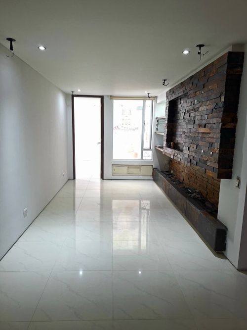 Apartamento de 2 alcobas en venta en El Retiro, Bogotá, 65 m² · foto 2 de 20