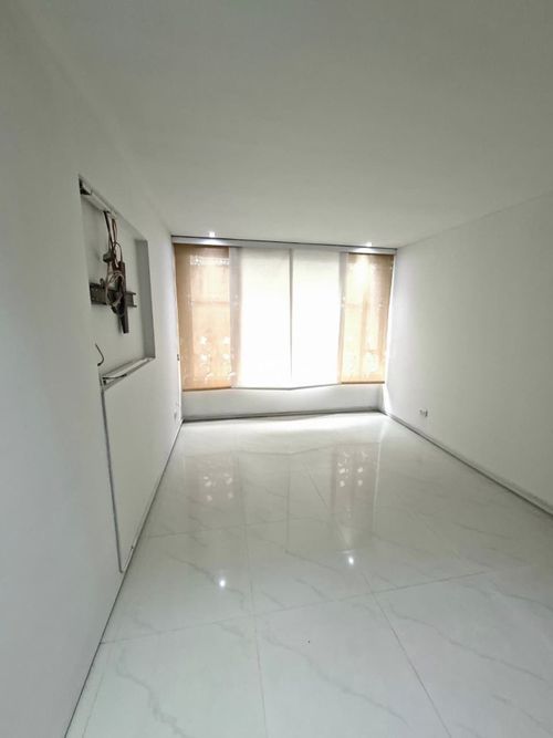 Apartamento de 2 alcobas en venta en El Retiro, Bogotá, 65 m² · foto 7 de 20