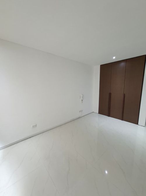 Apartamento de 2 alcobas en venta en El Retiro, Bogotá, 65 m² · foto 8 de 20