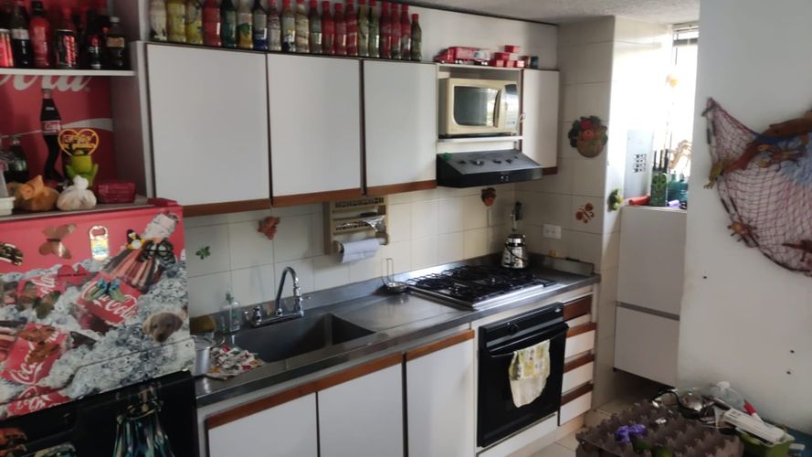 Apartamento de 3 alcobas en venta en Jordan Et. Viii, Ibagué, 75 m² · foto 2 de 8