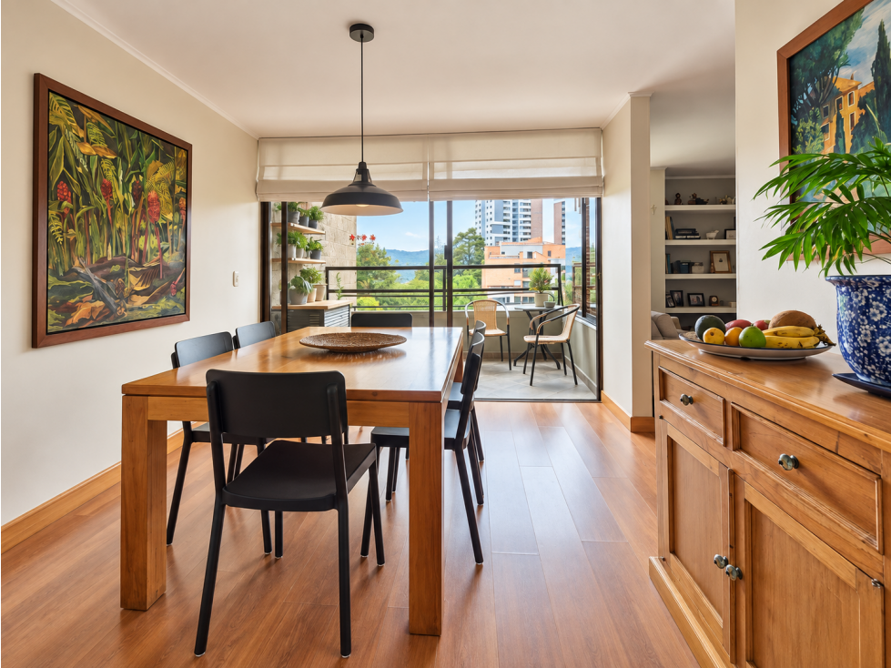 Apartamento en venta en El Poblado, Medellín · foto 2 de 16