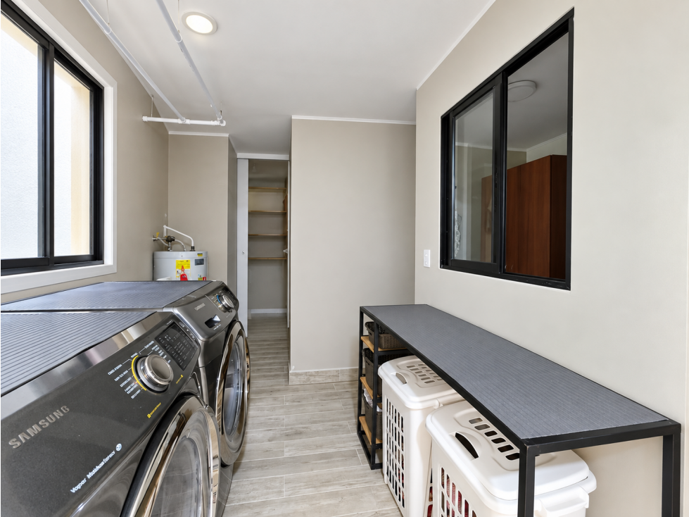 Apartamento en venta en El Poblado, Medellín · foto 6 de 16