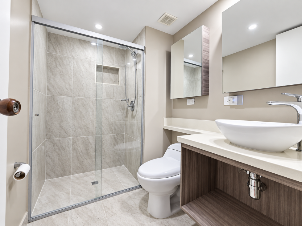 Apartamento en venta en El Poblado, Medellín · foto 12 de 16