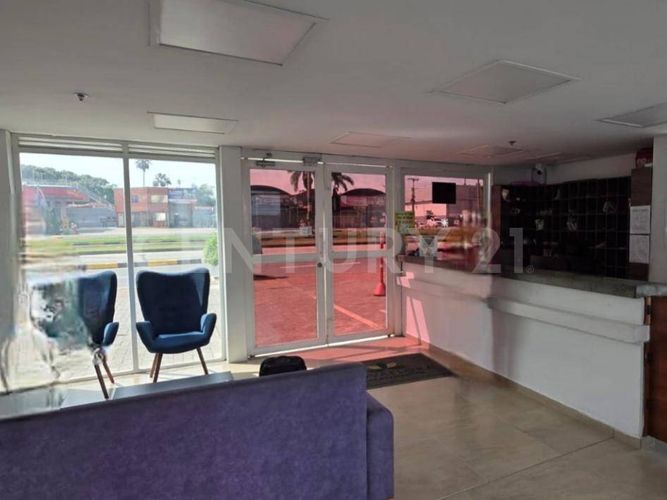 Apartamento de 1 alcoba en venta en La Flora, Cali, 40 m² · foto 2 de 20