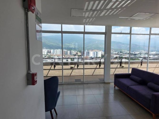 Apartamento de 1 alcoba en venta en La Flora, Cali, 40 m² · foto 3 de 20