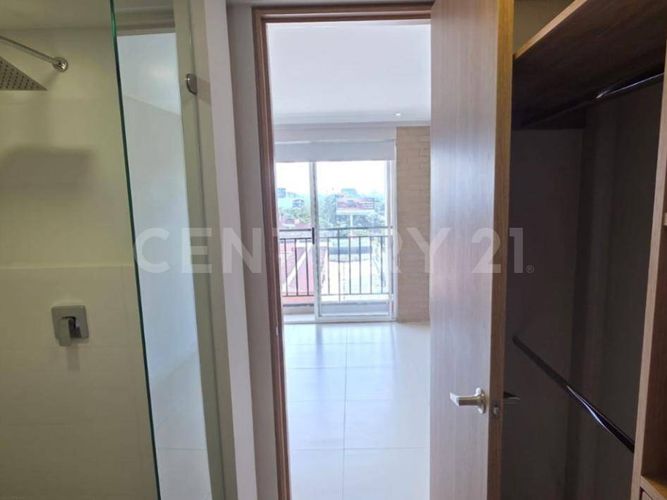 Apartamento de 1 alcoba en venta en La Flora, Cali, 40 m² · foto 17 de 20