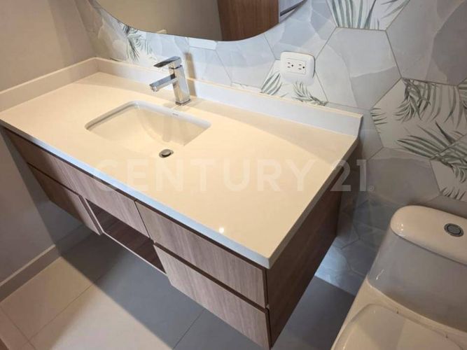 Apartamento de 1 alcoba en venta en La Flora, Cali, 40 m² · foto 19 de 20