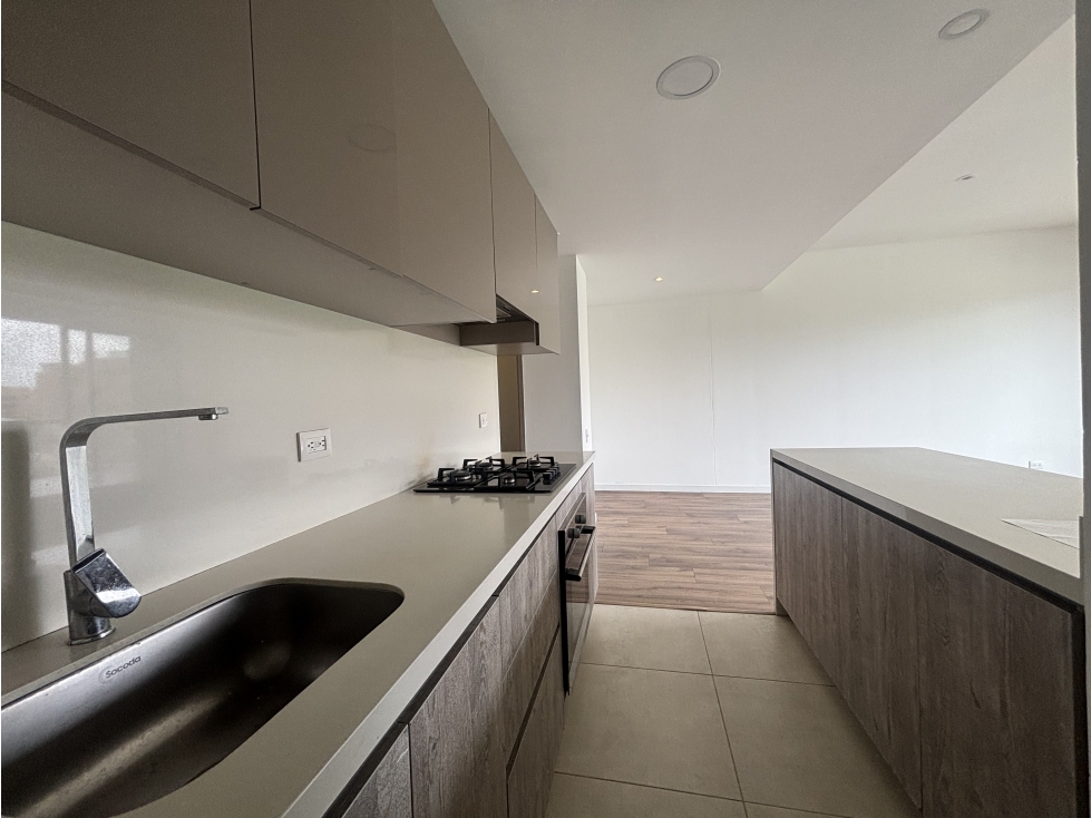 Apartamento en venta en Ciudad Salitre Occidental, Bogotá · foto 3 de 24