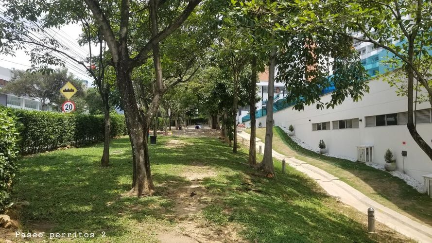 Apartamento de 2 alcobas en venta en Conjunto Residencial Mediterrane Royal, Floridablanca, 86 m² · foto 11 de 14