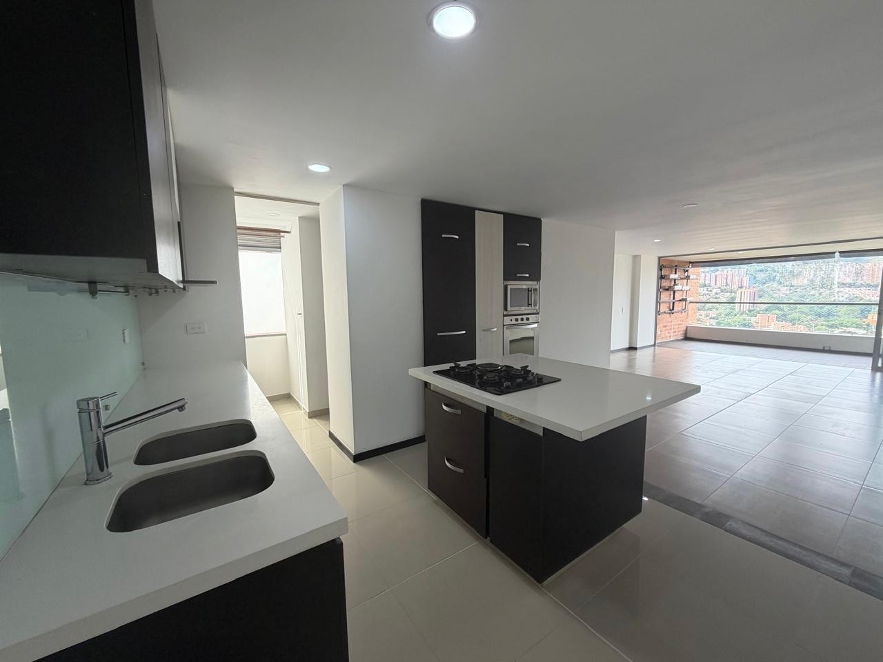 Apartamento en venta en Camino Verde, Envigado · foto 8 de 22