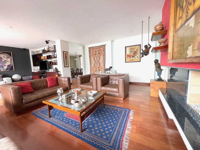 Apartamento de 3 alcobas en venta en Bosque Medina, Bogotá, 275 m² · foto 2 de 24