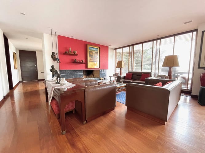 Apartamento de 3 alcobas en venta en Bosque Medina, Bogotá, 275 m² · foto 4 de 24