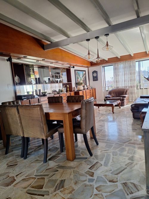 Apartamento de 3 alcobas en venta en Centenario, Cali, 120 m² · foto 2 de 24