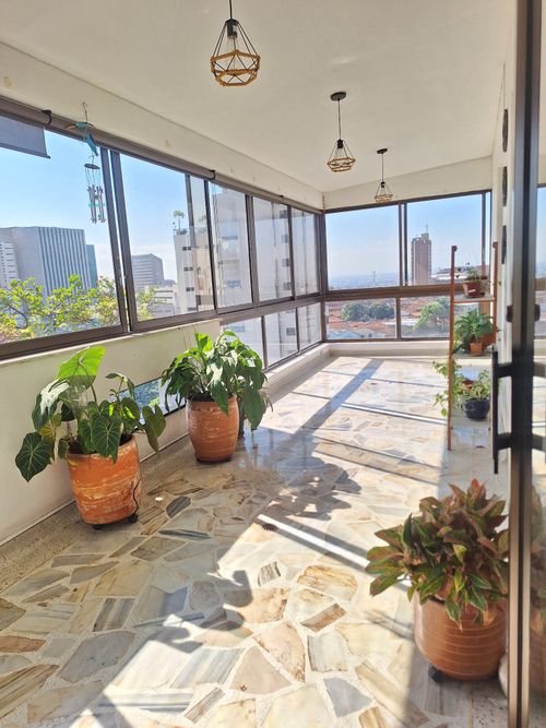 Apartamento de 3 alcobas en venta en Centenario, Cali, 120 m² · foto 5 de 24