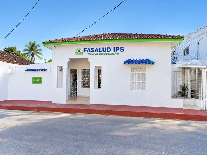 Casa de 10 alcobas en venta en El Porvenir, Soledad, 290 m² · foto 1 de 20