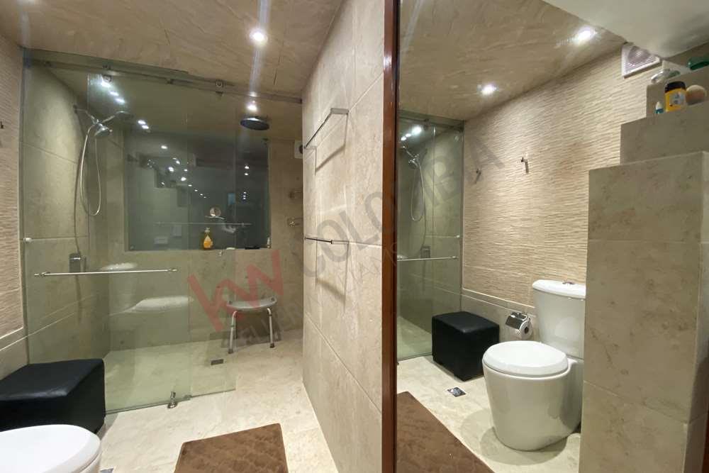 Apartamento en venta en Chico, Bogotá · foto 8 de 24