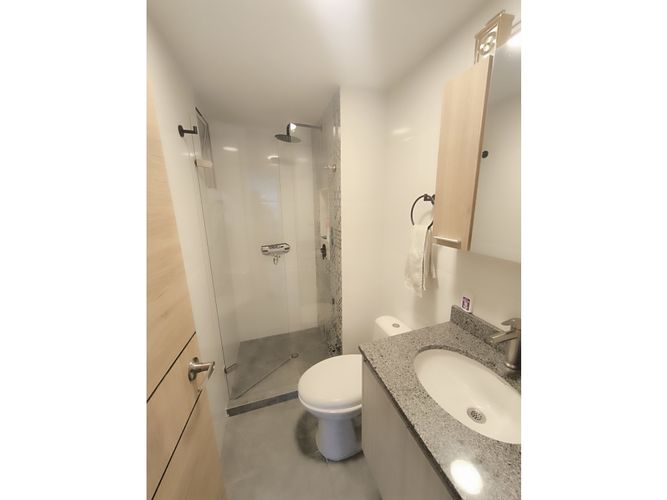 Apartamento de 2 alcobas en venta en Valle Del Lili, Cali, 62 m² · foto 7 de 12