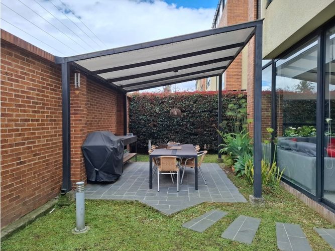 Casa de 4 alcobas en venta en Bojaca, Chía, 253 m² · foto 3 de 24