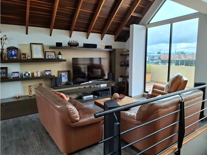 Casa de 4 alcobas en venta en Bojaca, Chía, 253 m² · foto 12 de 24