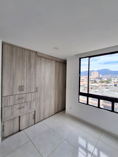 Apartamento de 3 alcobas en arriendo en Montes, Bogotá, 53 m² · foto 2 de 8