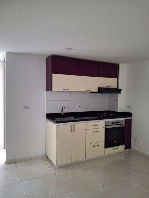 Apartamento de 3 alcobas en arriendo en Montes, Bogotá, 53 m² · foto 3 de 8