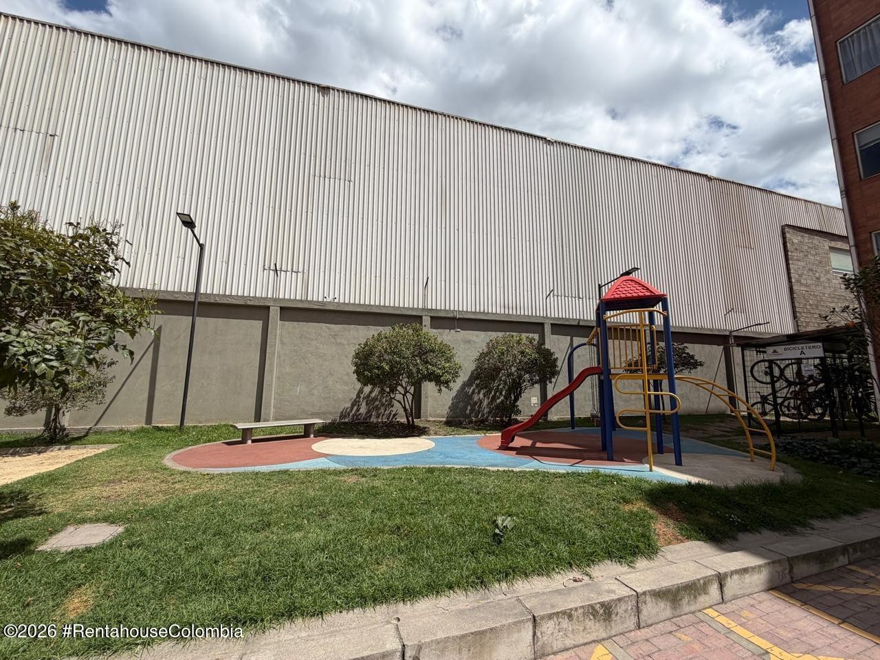 Apartamento en venta en Fontibon, Bogotá · foto 11 de 16