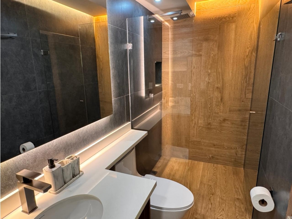 Apartamento en venta en La Candelaria, Medellín · foto 8 de 24