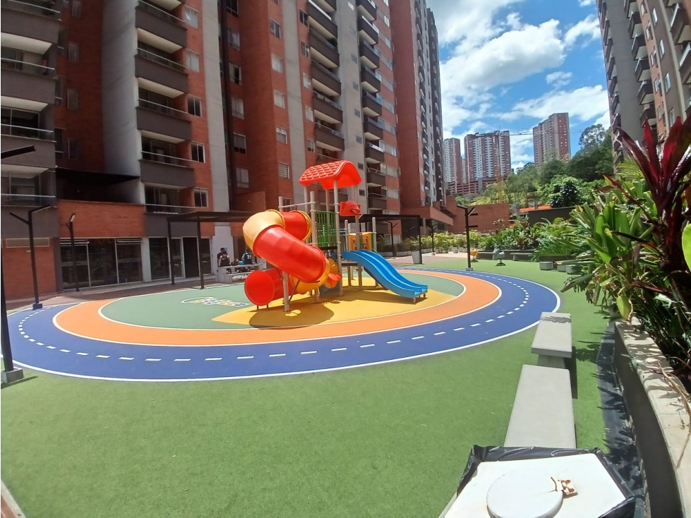 Apartamento en venta en La Candelaria, Medellín · foto 19 de 24