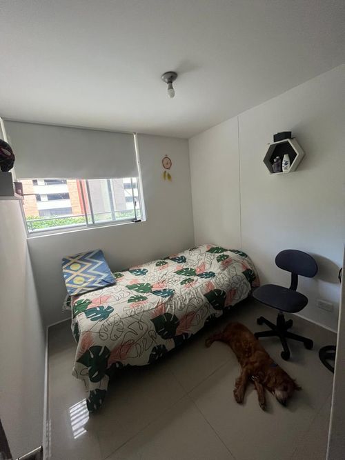 Apartamento de 3 alcobas en venta en Las Lomitas, Sabaneta, 99 m² · foto 7 de 13