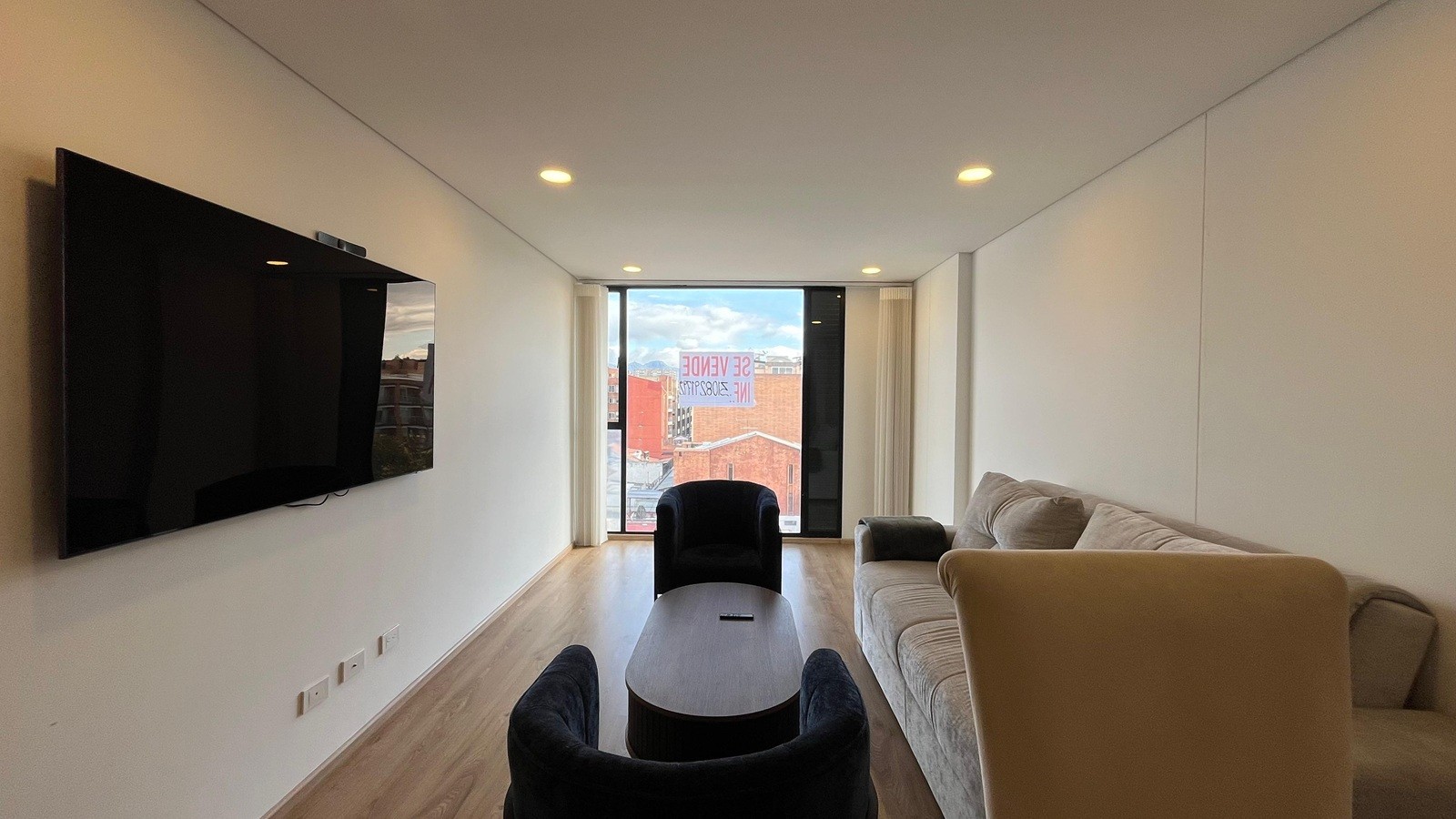 Apartamento en venta en Cedritos, Bogotá · foto 3 de 24