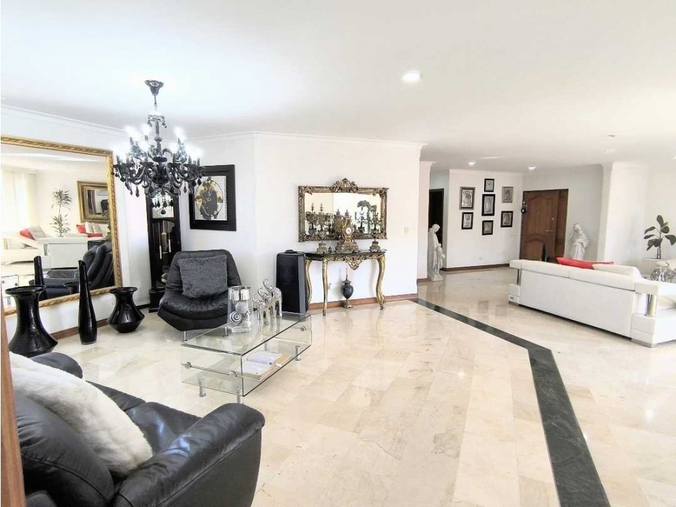 Apartamento en venta en Laureles, Medellín · foto 3 de 24