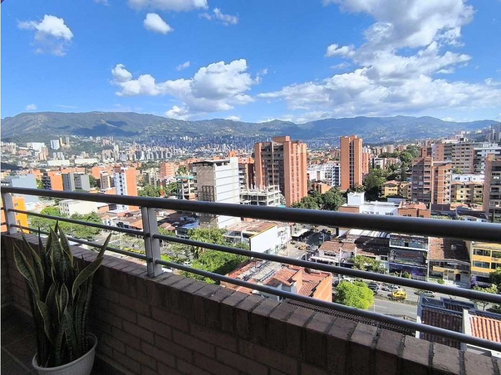 Apartamento en venta en Laureles, Medellín · foto 14 de 24