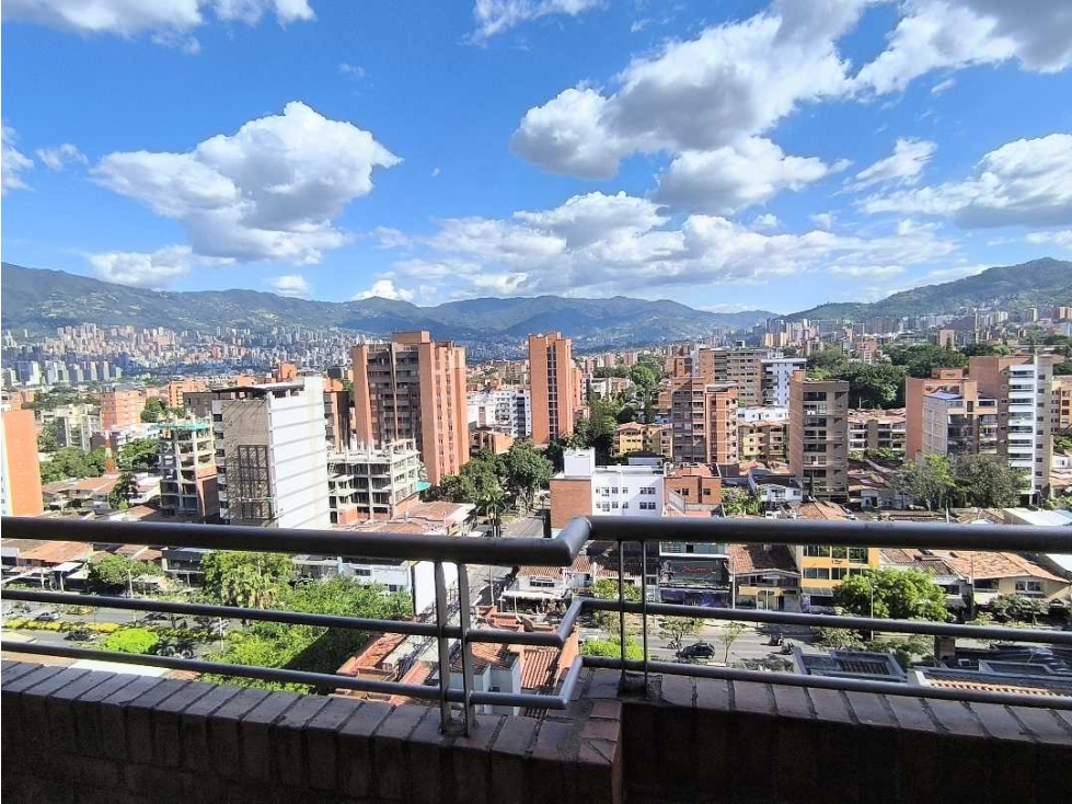 Apartamento en venta en Laureles, Medellín · foto 20 de 24