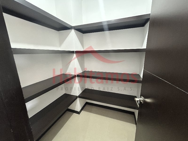 Apartamento en arriendo en Cola Del Zorro, Medellín · foto 5 de 22