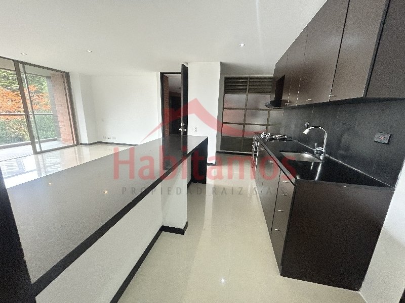 Apartamento en arriendo en Cola Del Zorro, Medellín · foto 6 de 22