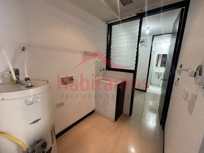 Apartamento en arriendo en Cola Del Zorro, Medellín · foto 8 de 22
