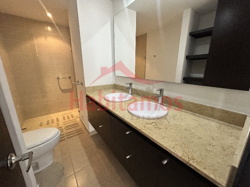 Apartamento en arriendo en Cola Del Zorro, Medellín · foto 17 de 22