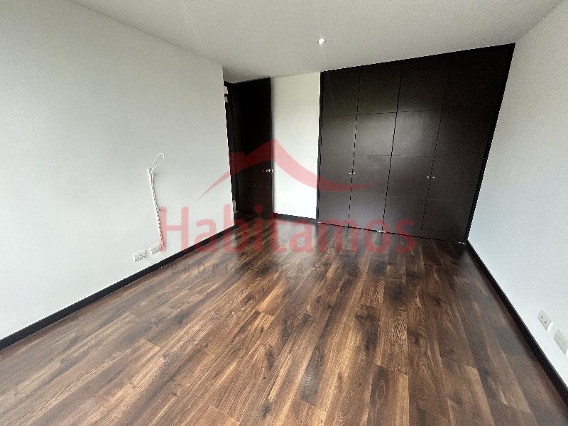 Apartamento en arriendo en Cola Del Zorro, Medellín · foto 22 de 22