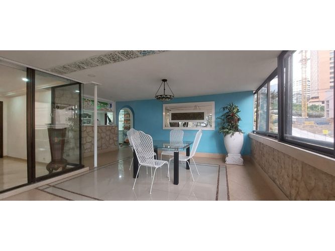 Apartamento de 4 alcobas en venta en Transversal Inferior, Medellín, 420 m² · foto 10 de 24