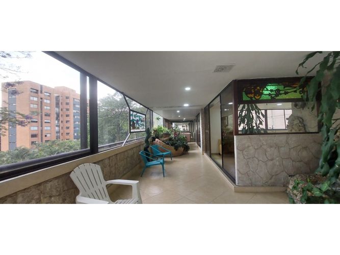 Apartamento de 4 alcobas en venta en Transversal Inferior, Medellín, 420 m² · foto 12 de 24