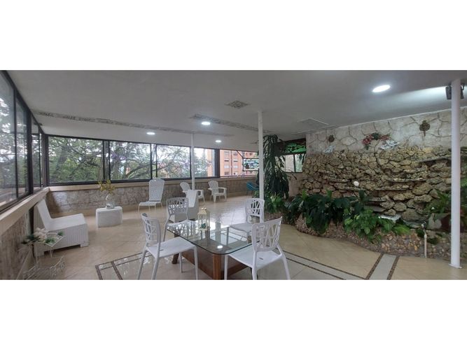 Apartamento de 4 alcobas en venta en Transversal Inferior, Medellín, 420 m² · foto 15 de 24